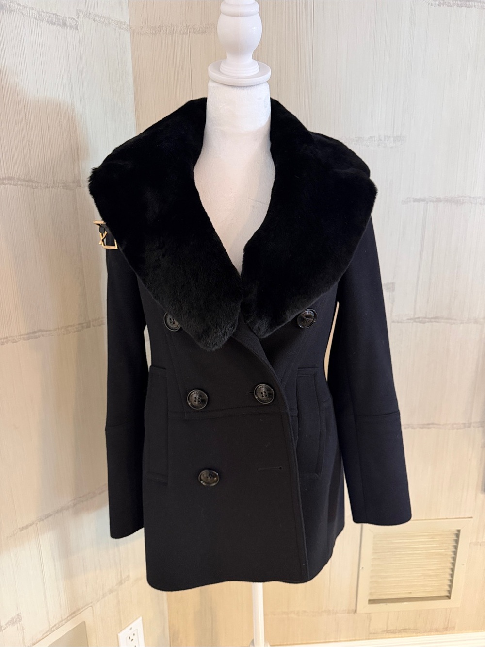 Women’s Burberry Black Double-Breasted Peacoat with Faux-Fur Collar